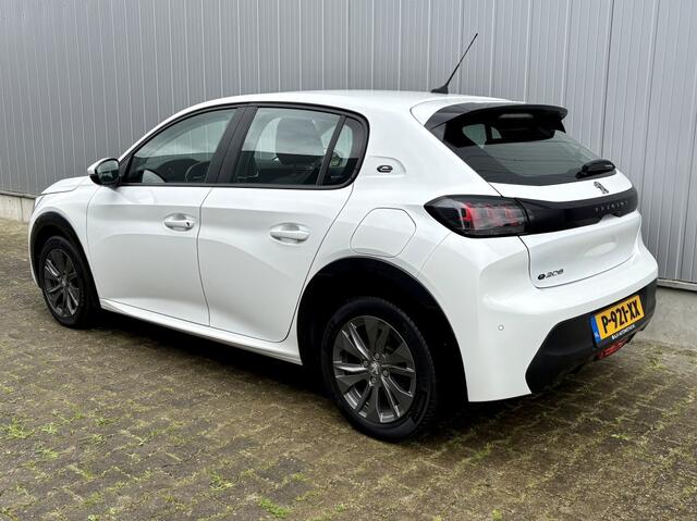 Peugeot e-208 EV BLUE LEASE ACTIVE 50 kWh 3 FASE SOH100%