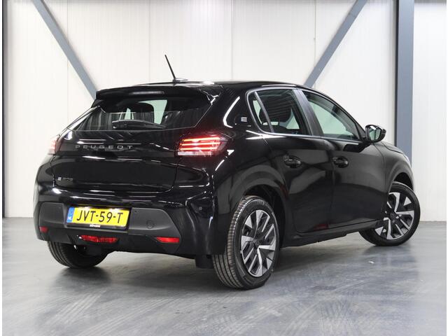 Peugeot e-208 EV Style Avantage 51 kWh 156PK | 1ste eigenaar | AppleCarplay/AndroidAuto | Parkeersensoren | LED | Lederen Stuurwiel | Airco | Cruise Control | Isofix |