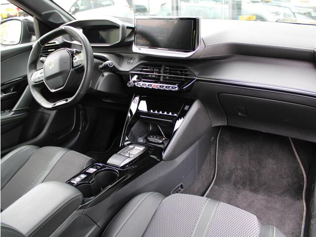 Peugeot e-208 EV GT 51 kWh | Navi / Camera / Climate