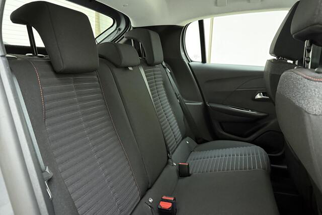 Peugeot e-208 EV Active 50 kWh 136pk | Navigatie | Climate Control | Cruise Control | Keyless Start | Apple Carplay - Androïd Auto