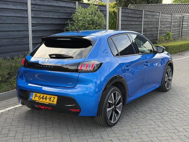 Peugeot e-208 GT 350 50 kWh 136PK Automaat Navigatie, Achteruitrijcamera, Keyless, Stoelverwarming, Trekhaak Afneembaar, Apple Carplay, Android Auto
