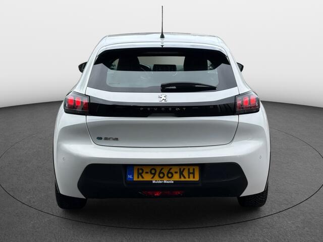 Peugeot e-208 EV Active Pack 50 kWh | Navigatie | DAB+ | SOH 93%