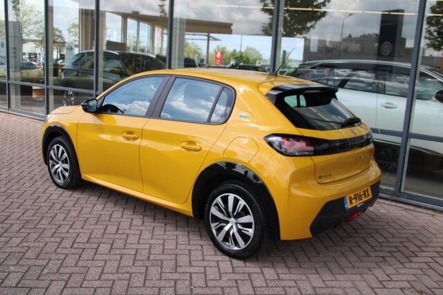 Peugeot e-208 EV Active 50 kWh Automaat SOH 96.6% Airco Cruise Carplay dealer onderhouden