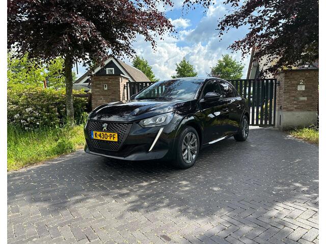 Peugeot e-208 EV Allure Pack 50 kWh | Camera | Apple Carplay | NL-Auto | 40.000 KM