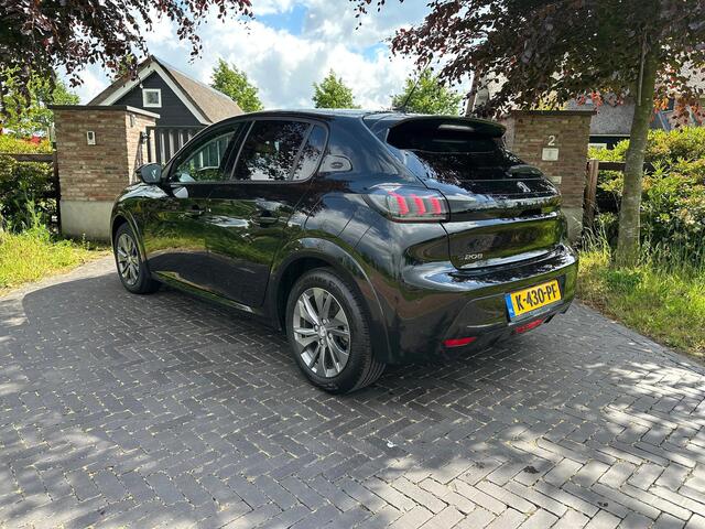 Peugeot e-208 EV Allure Pack 50 kWh | Camera | Apple Carplay | NL-Auto | 40.000 KM