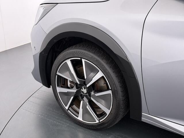 Peugeot e-208 EV GT 350 50 kWh SOH 89% Adap.Cruise 3D-Navi Stoelverwarming 360°Camera Apple Carplay Android Auto Ecc Pdc Privacy Glas Led Isofix DAB Lane Assist Keyless DAB+ 1e Eigenaar Dealeronderhouden Origineel Nederlandse Auto