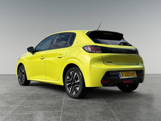 Peugeot e-208 Style EV 3-FASEN 50kWh 136pk | KEYLESS ENTRY | STOELVERW. | 16" LM-VELGEN | PARKEERHULP | NAVI | APPLE CARPLAY / ANDROID AUTO