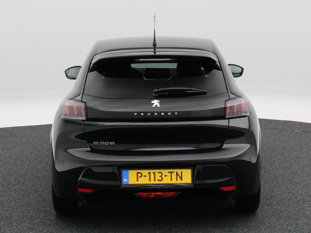 Peugeot e-208 EV Allure 50 kWh 136 Pk | 360° Camera | Climatronic | Bluetooth | Navigatie | Cruise Control | 16 inch | 46.469 Km !!