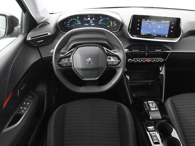 Peugeot e-208 EV Active Pack 50 kWh | SOH 94,2% | 38.400km NAP | Navigatie | Carplay | Parkeerhulp | Climate control | Bluetooth | DAB | Cruise control | Origineel NL | 1e eigenaar