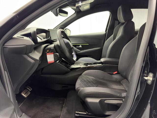 Peugeot e-208 EV GT Pack 50 kWh Apple Carplay/Android Auto, Adaptive Cruise Control, Drive Assist, Keyless Entry/Start
