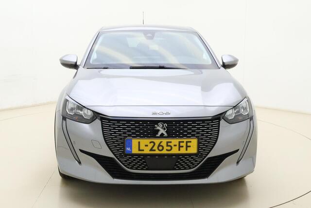 Peugeot e-208 EV Allure 50 kWh SOH: 85% | Navigatie | Climate control | Weinig kiloemeters | Camera | Lichtmetalen velgen | Keyless | Extra getint glas