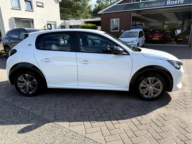 Peugeot e-208 EV Active Pack 50 kWh SOH 91.8%, Navi, Led, 16''Lmv