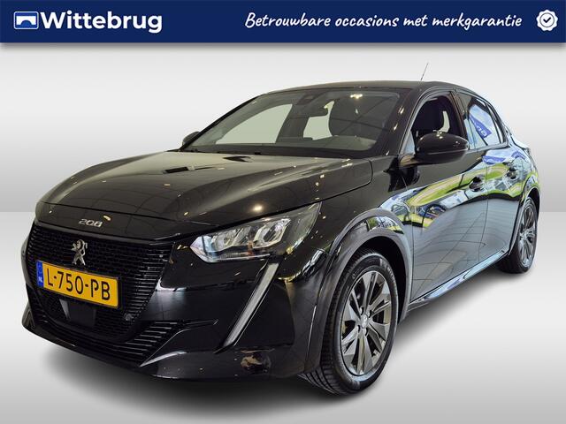 Peugeot e-208 EV Allure Pack 50 kWh | 3-Fase | Navigatie | Climate Control | Cruise Control | Laadkabel aanwezig |