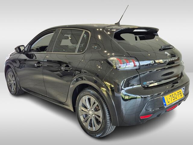 Peugeot e-208 EV Allure Pack 50 kWh | 3-Fase | Navigatie | Climate Control | Cruise Control | Laadkabel aanwezig |