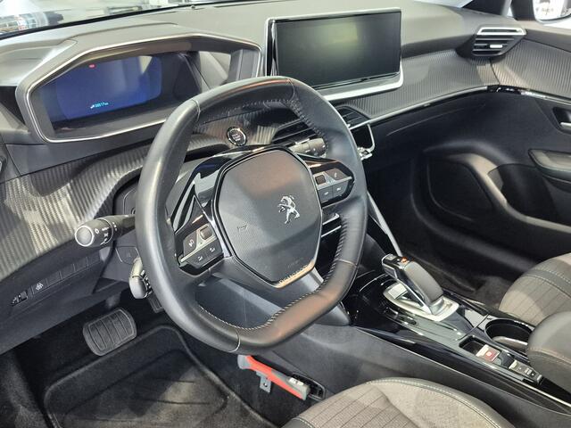 Peugeot e-208 EV Allure Pack 50 kWh | 3-Fase | Navigatie | Climate Control | Cruise Control | Laadkabel aanwezig |