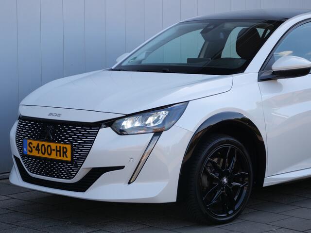 Peugeot e-208 EV GT 350 50 kWh 136 Pk Automaat Navi / DAB / Apple Carplay / Camera / Pano-dak / SOH 91,7%