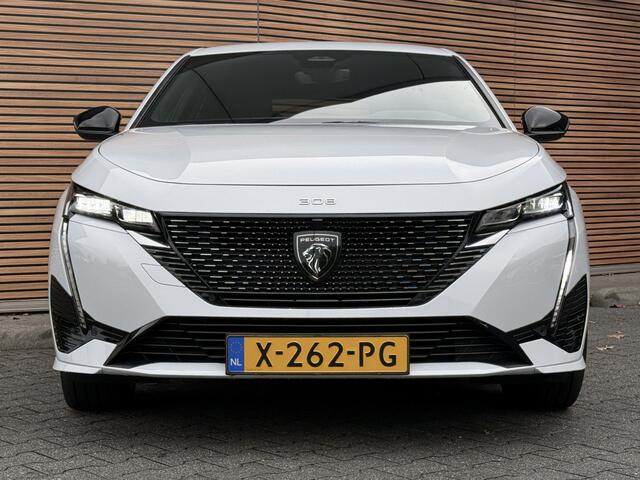 Peugeot e-308 GT First Edition EV 54 kWh Stoel & Stuur verwarming / Navi / Camera / Clima / 18Inch