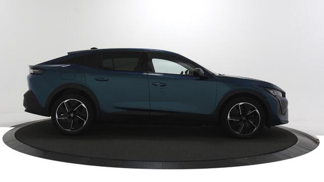 Peugeot e-408 Allure 58 kWh Navigatie / Camera / Lage km stand