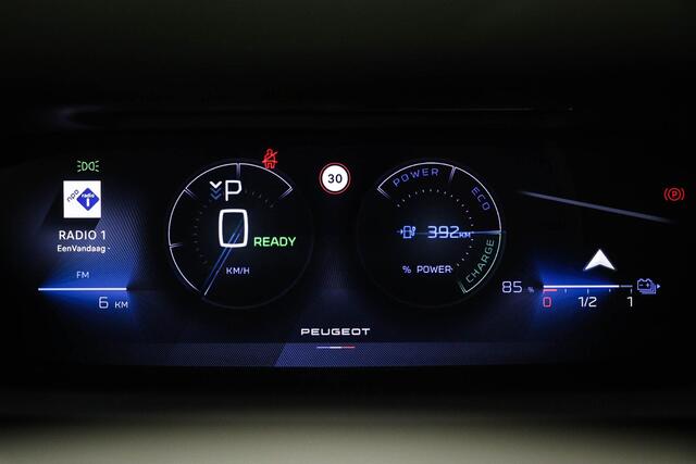 Peugeot e-408 GT 58 kWh | NIEUW | PANORAMADAK | STUURVERWARMING | MASSAGE | DAB | APPLE | 360 CAMERA
