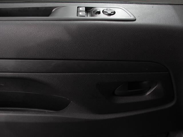 Peugeot e-Expert EV L2 75 kWh | 3p | Automatische Airco | Multimedia scherm | Cruise Control | Dab | Digitaal dasboard |