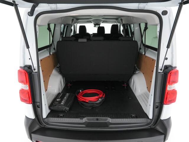 Peugeot e-Expert Long 75 kWh Facelift [ 9-Pers. ] [ 3-Fase-11 kW] (INCL-BTW) *NAVI-FULLMAP | CAMERA | DIGI-COCKPIT | COMFORTSEATS | DAB | PRIVACY-GLASS | SHIFTPADDLES | AIRCO | CRUISE | PDC*