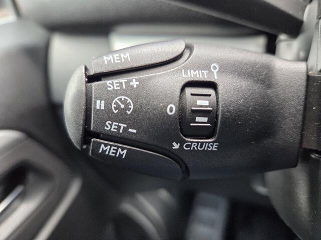 Peugeot e-Expert Long L3 75 kWh Panoramazichtsysteem Stoelverwarming Airco Achteruitrijcamera