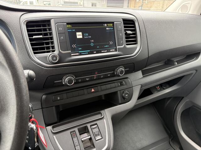 Peugeot e-Expert 50 kWh 9-persoons | excl. BTW | SoH 97,3%
