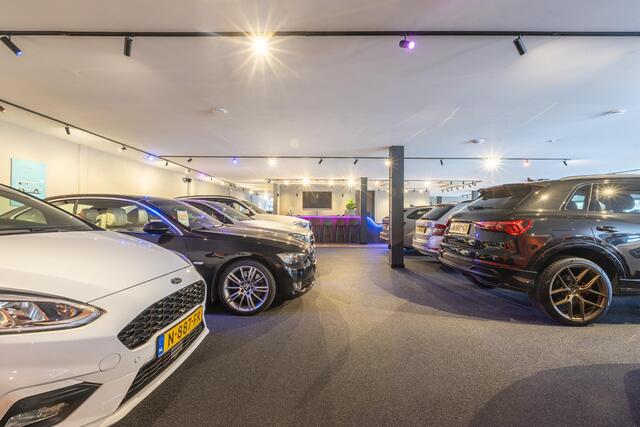Polestar 2 Standard Range Single Motor 63kWh Memory Panorama Camera Trekhaak 1e Eig NL