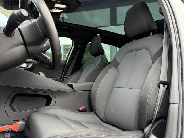 Polestar 2 Long Range Dual Motor AWD | Panorama | 360 Camera | Harman Kardon |