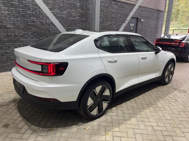 Polestar 2 Long Range Single Motor 82 kWh | NIEUW! | Plus | Pilot | Panoramadak | ACC | 360 Camera | Stoel+Stuurverwarming