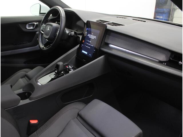 Polestar 2 Long Range Dual Motor Launch Edition 78kWh PANO | CARPLAY | LMV20 | ELECTRHAAK | 360CAMERA | STOELVERW | LED | PANODAK | WIFI