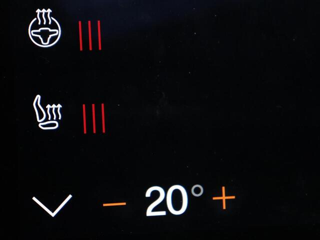 Polestar 2 Long Range Dual Motor Launch Edition 78kWh | Performance Pack | Panoramadak | Stoel & stuurverwarming | 360 camera | Adaptive cruise | Harman/Kardon | Carplay