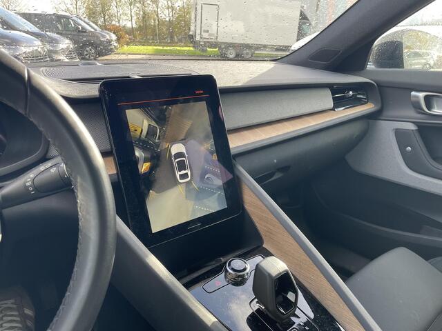 Polestar 2 Long Range Dual Motor Launch Edition 78kWh | Harman Kardon | Panoramadak | 360° Camera | Elektrische Stoelen met Geheugen | CarPlay | LED | 19 Inch | 94.096 Km