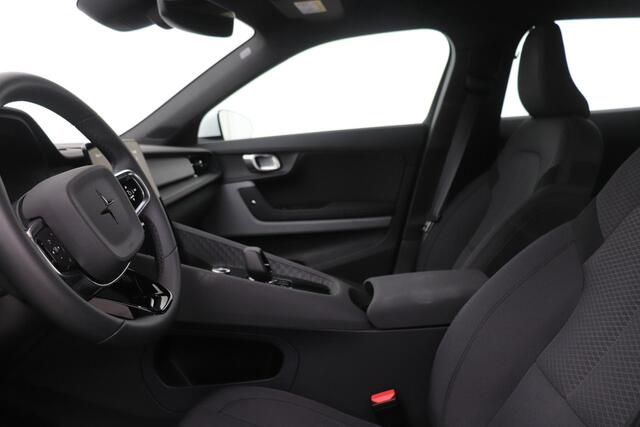 Polestar 2 Long Range Single Motor 82 kWh | Pilot Pack | ACC | 360 Camera | BLIS | Stoelverwarming | 19 Inch