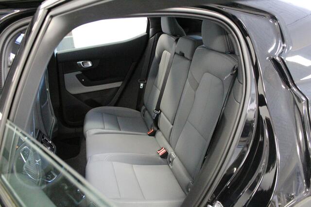 Polestar 2 Long Range Dual Motor Launch Edition 78kWh | 408PK | CARPLAY | H&K-AUDIO | LMV | ACC | E-KLEP | LED | PANO | DAB-RADIO |