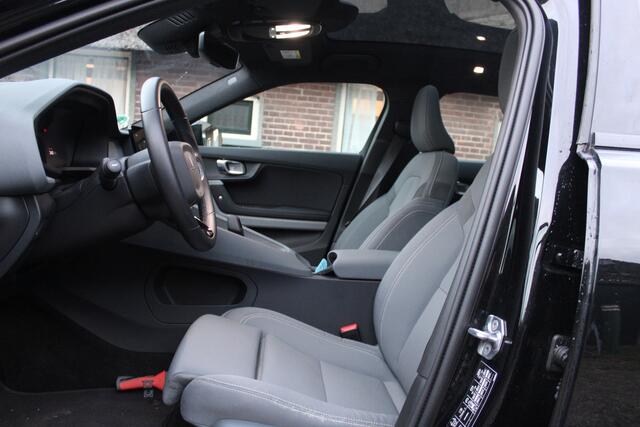 Polestar 2 Long Range AWD Dual Motor SOh 91.6% Edition 78kWh PANO AUTO PILOT NAVI 300Kw 95000KM!!!