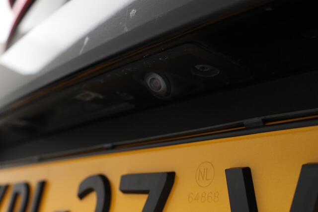 Polestar 2 Long Range Single Motor 78 kWh SOH 95% Panorama, Climate,