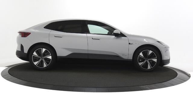 Polestar 4 Long Range Single motor 100 kWh Panoramadak / Navigatie / 360 Camera / stuurverwarming / Harman/Kardon