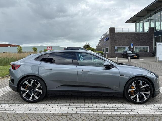 Polestar 4 Long Range Dual motor Plus 100 kWh Polestar 4 Long range dual motor Performance