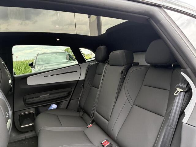 Polestar 4 Long Range Single motor Plus 100 kWh Polestar 4 Long range single motor Prime