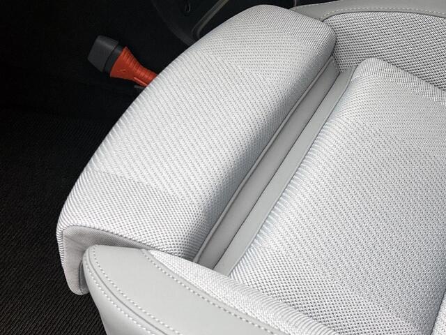 Polestar 4 Long Range Single Motor Plus 100 kW
