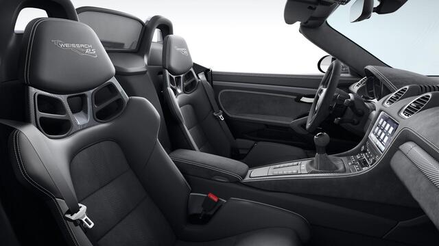 Porsche 718 Spyder RS