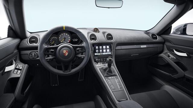 Porsche 718 Spyder RS