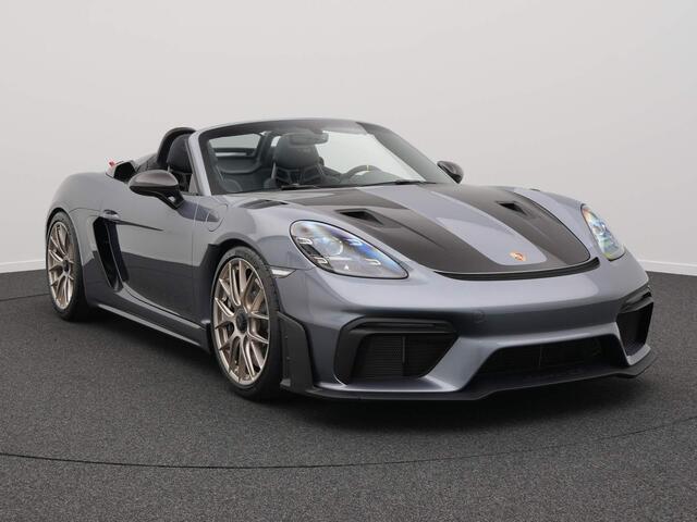 Porsche 718 Spyder RS