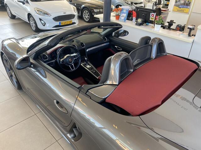 Porsche 718 Boxster S 2.5 PDK Navigatie/Climate & Cruise Controle/Lederen Bekleding+Stoelverwarming&verkoeling/Memory stoel/Bose Audio/19" Cayman S Wielen/Achteruitrijcamera/Parkeersensoren Voor+Achter, Enz..