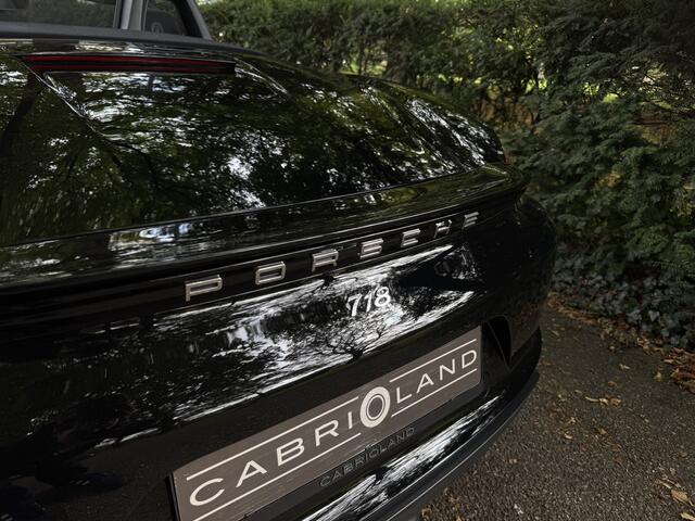 Porsche 718 Boxster 300PK