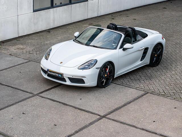 Porsche 718 Boxster 2.0 Apple CarPlay PDLS