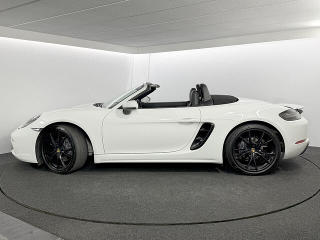 Porsche 718 Boxster 2.0 / Black&White Ed. / Navigatie / Automaat PDK / Leder / 31.000km