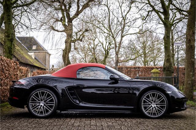 Porsche 718 Boxster 2.0 300 PK Turbo 20" PDLS 1e Eigenaar Nieuwstaat