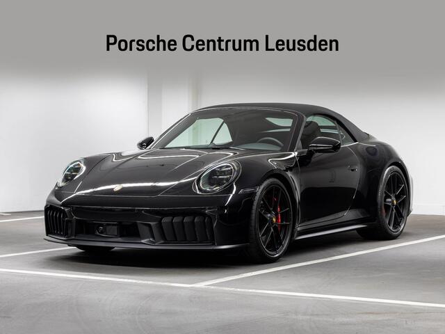 Porsche 911 Carrera 4 GTS Cabriolet